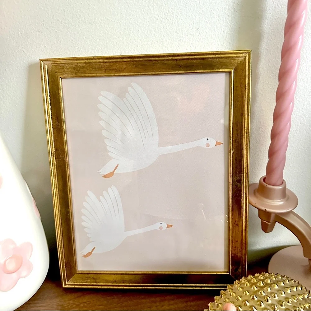 N/A flying swans
